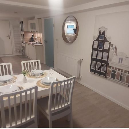 Ruhige, Zentrale Einliegerwohnung Im Kurpark บัดแฮร์สเฟลด์ ภายนอก รูปภาพ